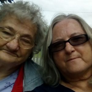 Meet your Posher, Sandy